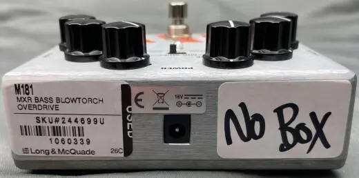 MXR - M181 - Blow Torch Bass Distortion 2